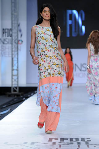 Zara Shahjahan at PFDC Sunsilk Fashion Week 2012 Day 4
