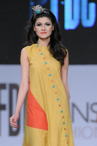 Zonia Anwaar at PFDC Sunsilk Fashion Week 2012