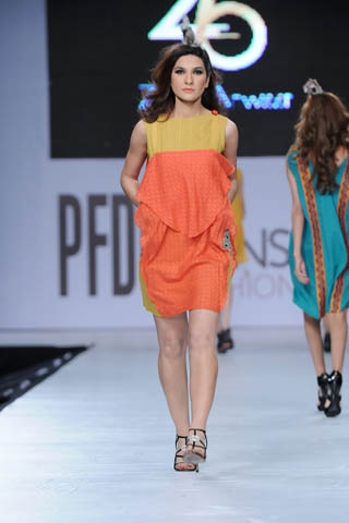 Zonia Anwaar at PFDC Sunsilk Fashion Week 2012 Day 2