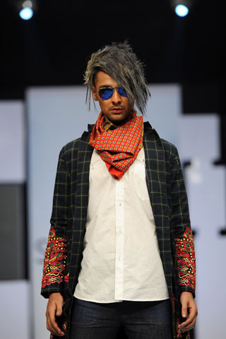Akif Mahmood Collection at PFDC Sunsilk Fashion Week 2012 Karachi Day 1