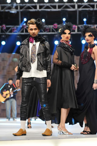 2011 Fashion Show at Lux Style Awards by Ali Xeeshan