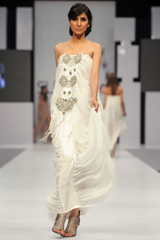 Ayesha F. Hashwani COllection - PFDC Sunsilk Fashion Week 2012 Day4