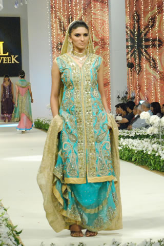 Bina Sultan (BNS) at Pantene Bridal Couture Week 2011