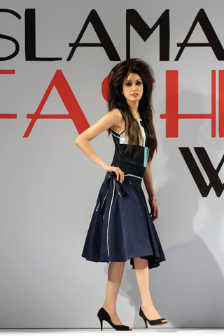 Erum Khan Collection at Islamabad Fashion Week A/W 2012