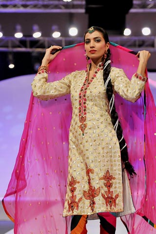 Fahad Hussayn's Collection at Veet Beauty Celebrations 2011