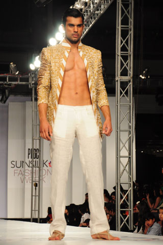 HSY at PFDC Sunsilk Fashion Week 2012 Day 4