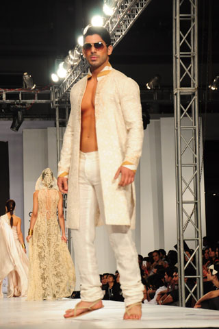 HSY at PFDC Sunsilk Fashion Week 2012 Day 4