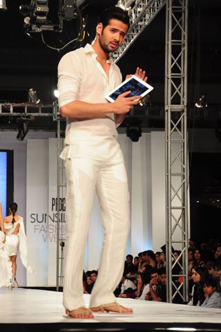 HSY at PFDC Sunsilk Fashion Week 2012 Day 4