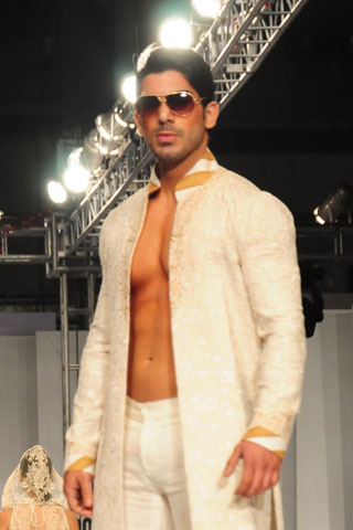 HSY at PFDC Sunsilk Fashion Week 2012 Day 4