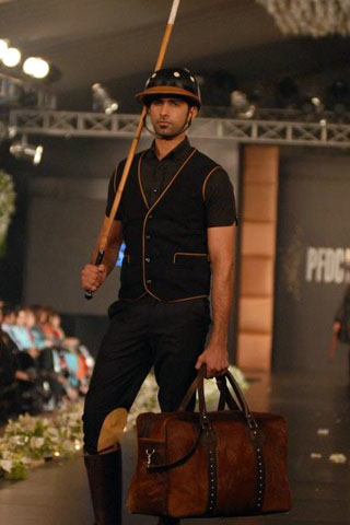 Day 1 at PFDC L'Oreal Paris Bridal Week 2011 - HSY Bridal Collection