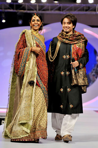 Ali Xeeshan's Collection at Veet Beauty Celebrations 2011, Ali Xeeshan