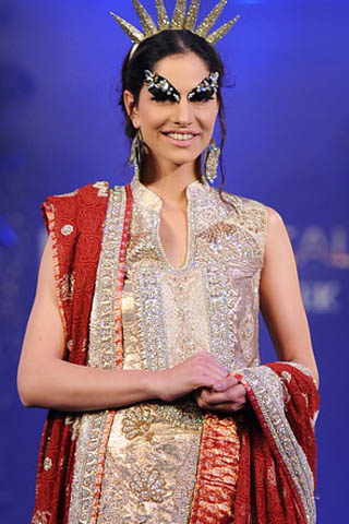 Karma Bridal Collection at LOreal Paris Bridal Week
