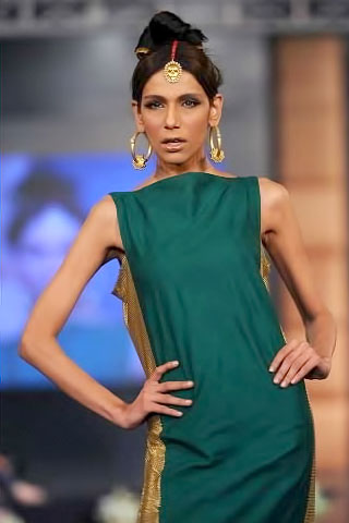 PFDC L'Oreal Paris Bridal Week 2011 Day 1 - Kiran Fine Jewellery
