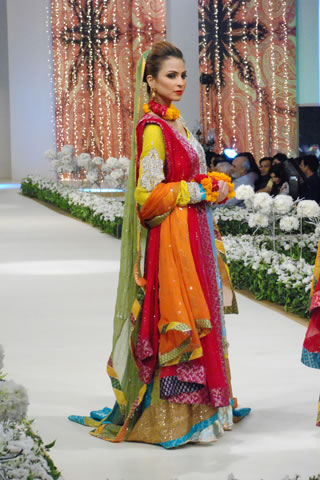 Kosain Kazmi Bridal Collection at Pantene Bridal Couture Week 2011 - Day 1