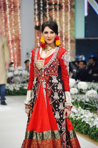Day 1 - Kosain Kazmi Bridal Collection - Pantene Bridal Couture Week 2011