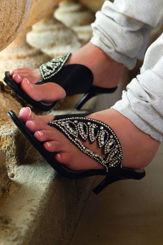 Ladies Footwear & Bags Collection 2011 by Gul Ahmed