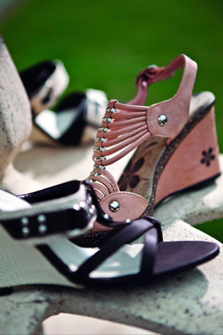 Ladies Footwear & Bags Collection 2011 by Gul Ahmed