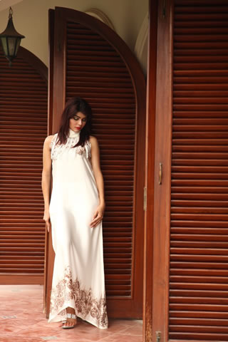 New Collection by Pakistani Fashion Designer Hira Lari