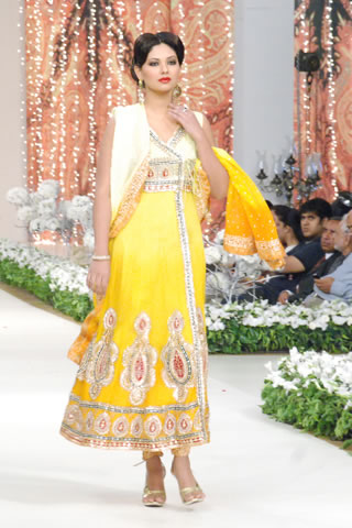 Misbah & Saba (Hijab) Collection at Pantene Bridal Couture Week 2011 - Day 1