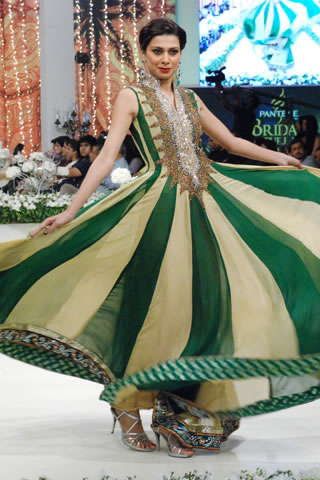 Hijab by Misbah & Saba Collection - Pantene Bridal Couture Week 2011