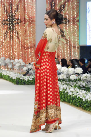 Hijab by Misbah & Saba | Pantene Bridal Couture Week 2011