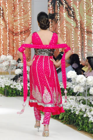 Hijab by Misbah & Saba | Pantene Bridal Couture Week 2011