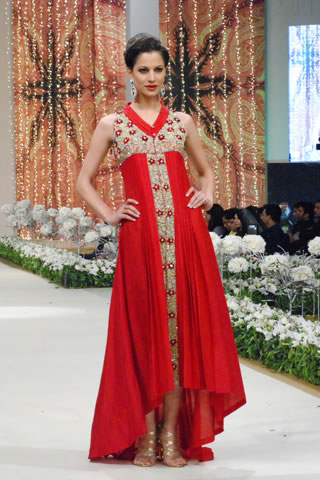 Misbah & Saba (Hijab) Collection at Pantene Bridal Couture Week 2011 - Day 1
