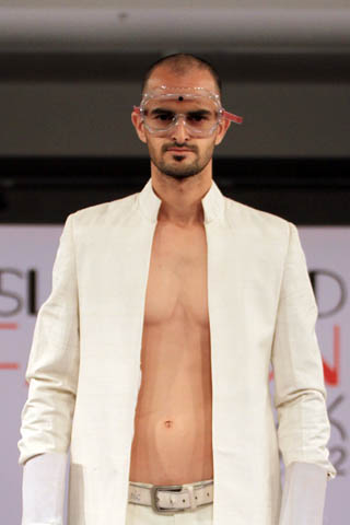 Munib Nawaz Collection at Islamabad Fashion Week A/W 2012