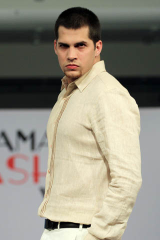 Munib Nawaz Collection at Islamabad Fashion Week A/W 2012