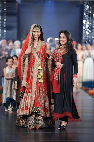 Nida Azwer Collection - PFDC L'Oreal Bridal Week 2011 Day 4