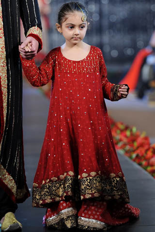 Nida Azwer Collection at PFDC L'Oreal Paris Bridal Week 2011 - Day 4