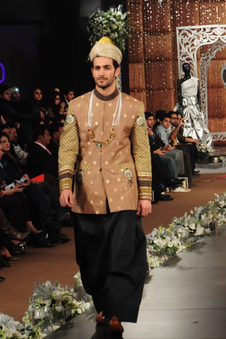 Ali Xeeshan at PFDC L'Oreal Paris Bridal Week 2011