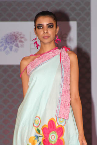 Pareesa Lawn Collection 2012 by Chen One at Lifestyle Pakistan