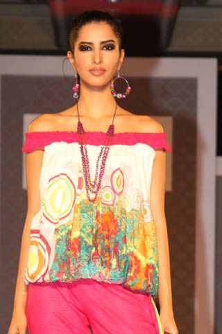 Pareesa Lawn Collection 2012 by Chen One at Lifestyle Pakistan
