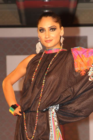 Pareesa Lawn Collection 2012 by Chen One at Lifestyle Pakistan