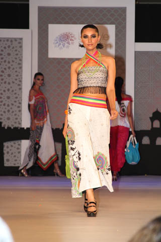Pareesa Lawn Collection 2012 by Chen One at Lifestyle Pakistan