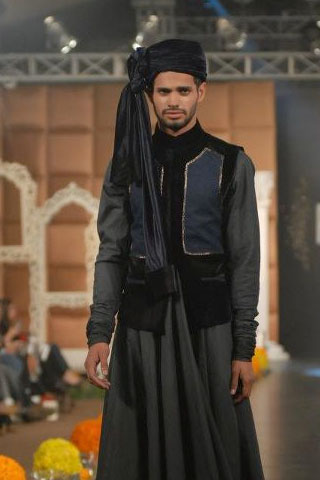 Fahad Hussayn Collection Details - PFDC L'Oreal Bridal Week 2011