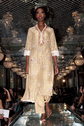 Runway 2011 Fall/Winter Cutting Edge Collection by Sofia K
