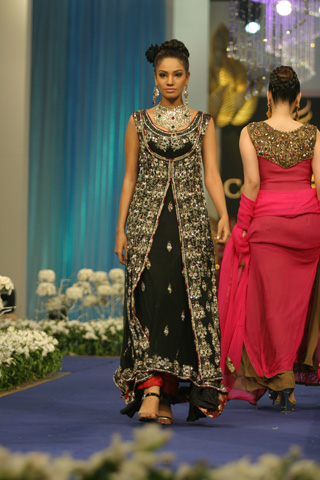 Sadaf Arshad at Pantene Bridal Couture Week 2011 - Day 2