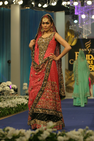 Sadaf Arshad at Pantene Bridal Couture Week 2011 - Day 2