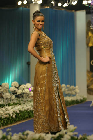 Sadaf Arshad at Pantene Bridal Couture Week 2011 - Day 2