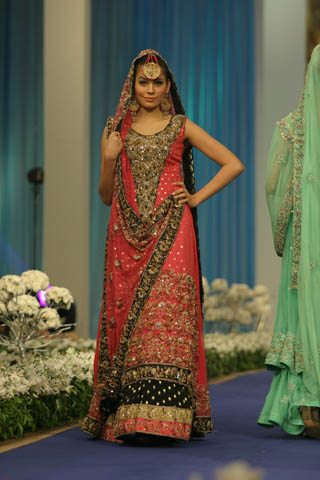 Sadaf Arshad at Pantene Bridal Couture Week 2011 - Day 2