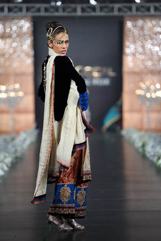 Sara Rohale Asghar at PFDC L'Oreal Paris Bridal Week 2011 - Day 3