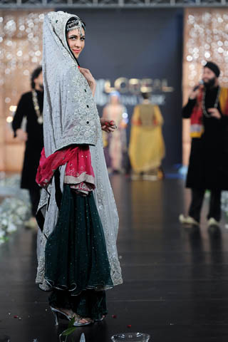 Sara Rohale Asghar - PFDC L'Oreal Bridal Week 2011 (Day 3)