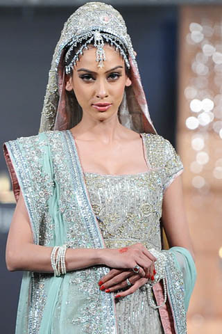 Sara Rohale Asghar at PFDC L'Oreal Paris Bridal Week 2011 - Day 3