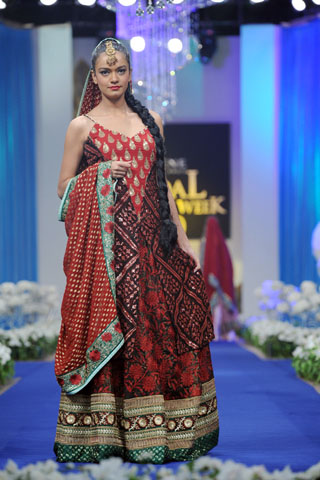 Shaiyanne Malik at Pantene Bridal Couture Week 2011 - Day 2