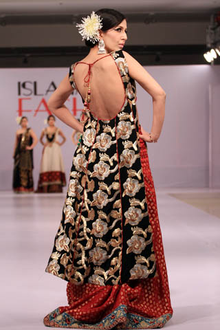 Shaiyanne Malik Collection at Islamabad Fashion Week A/W 2012