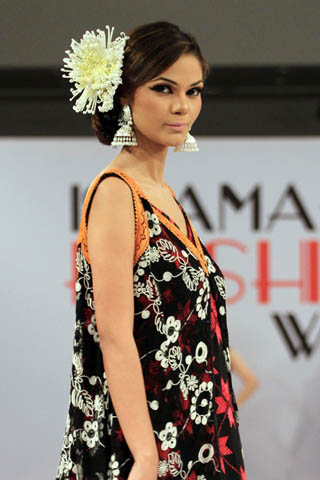 Shaiyanne Malik Collection at Islamabad Fashion Week A/W 2012