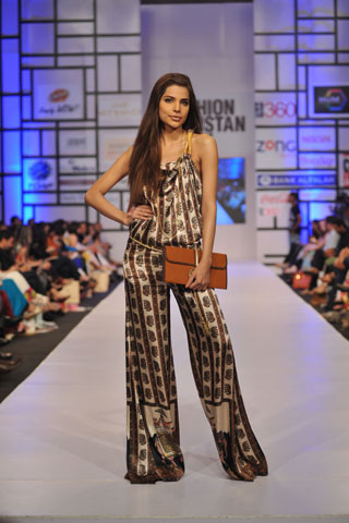 Shehla Chatoor at Fashion Pakistan Week 2012 Day 2