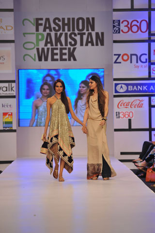 Shehla Chatoor at Fashion Pakistan Week 2012 Day 2